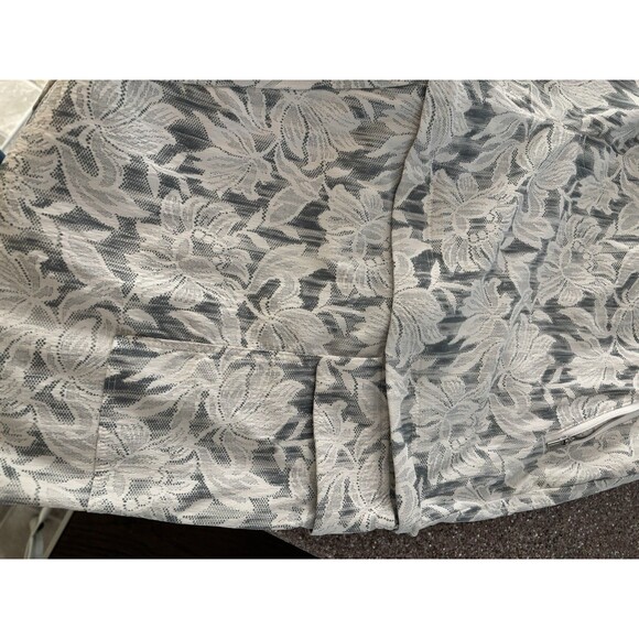 Athleta Trekkie Convertible Hiking Pants Size 14 Green Lace Detail Zip Off Capri - Picture 6 of 10